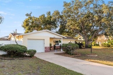 Beach Home For Sale in St. Petersburg, Florida