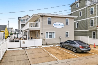 Beach Condo For Sale in North Wildwood, New Jersey