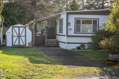 Beach Home For Sale in Lincoln City, Oregon