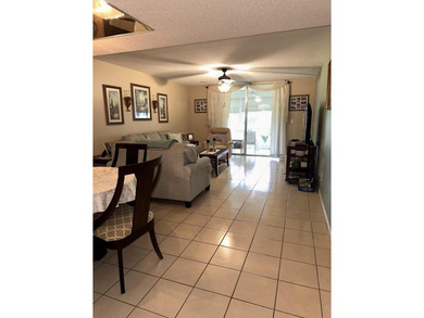Beach Condo For Sale in Lake Worth, Florida