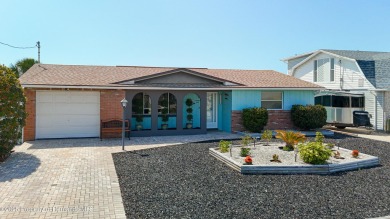 Beach Home Sale Pending in Hudson, Florida
