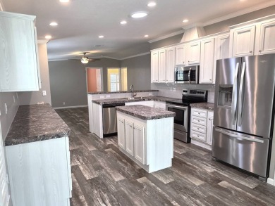 Beach Home For Sale in Homosassa, Florida