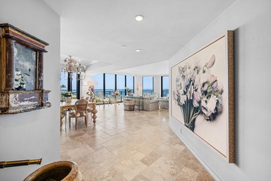 Beach Condo For Sale in Palm Beach, Florida