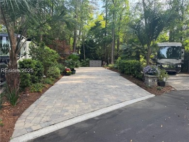 Beach Lot For Sale in Hilton Head Island, South Carolina