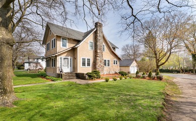 Beach Home Sale Pending in Riverhead, New York