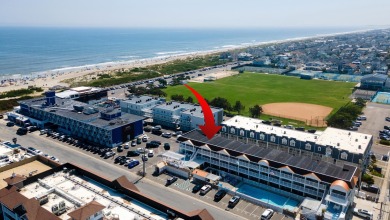 Beach Condo For Sale in Avalon, New Jersey