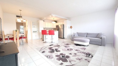 Beach Condo For Sale in West Palm Beach, Florida