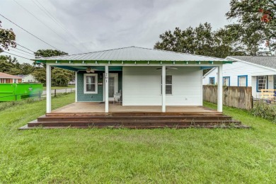 Beach Home For Sale in Long Beach, Mississippi