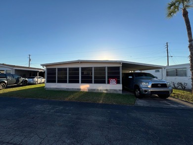 Beach Home For Sale in Ellenton, Florida