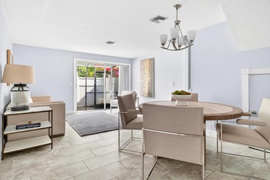 Beach Townhome/Townhouse For Sale in Jupiter, Florida