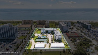 Beach Condo For Sale in Cocoa Beach, Florida