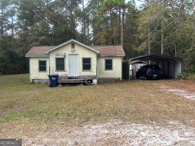 Home For Sale in Woodbine image photo picture