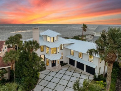 Beach Home For Sale in Saint Simons, Georgia