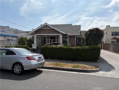 Beach Townhome/Townhouse For Sale in Long Beach, California
