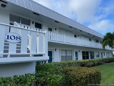 Beach Condo For Sale in Stuart, Florida