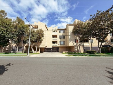 Beach Condo For Sale in Long Beach, California