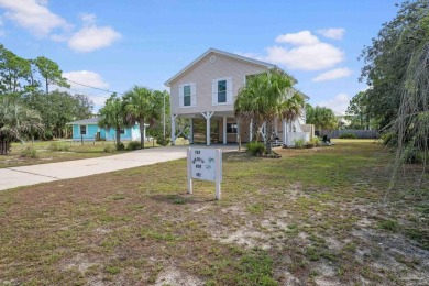 Beach Home For Sale in Gulf Shores, Alabama