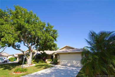 Beach Home For Sale in Hobe Sound, Florida