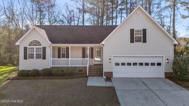 Beach Home For Sale in New Bern, North Carolina