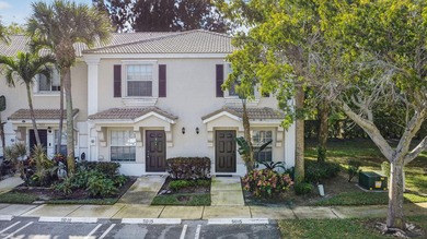 Beach Townhome/Townhouse For Sale in West Palm Beach, Florida