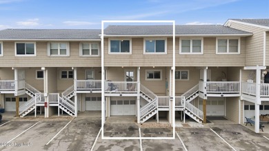 Beach Townhome/Townhouse For Sale in Carolina Beach, North Carolina