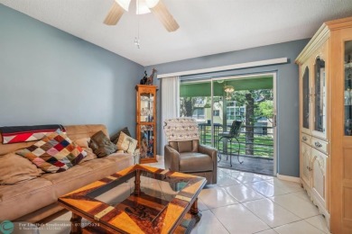 Beach Condo For Sale in Hollywood, Florida