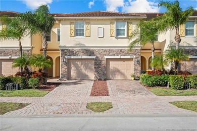 Beach Townhome/Townhouse For Sale in Stuart, Florida