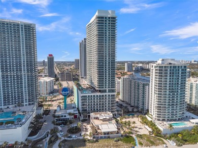 Beach Condo For Sale in Hollywood, Florida