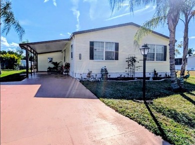 Beach Home For Sale in Stuart, Florida