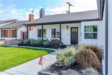 Beach Home For Sale in Huntington Beach, California