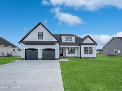 Beach Home Active Under Contract in Elizabeth City, North Carolina