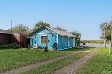 Beach Home For Sale in Rio Hondo, Texas