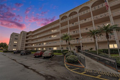 Beach Condo For Sale in St. Petersburg, Florida