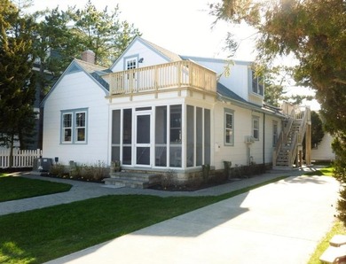 Beach Townhome/Townhouse For Sale in Avalon, New Jersey