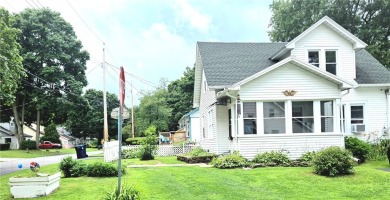 Beach Home Sale Pending in Irondequoit, New York