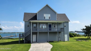 Beach Home For Sale in Beaufort, North Carolina