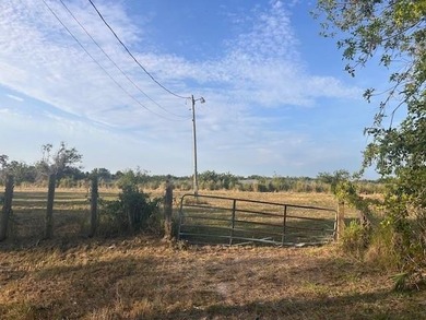 Beach Lot For Sale in Ruskin, Florida