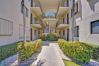 Beach Condo For Sale in Delray Beach, Florida