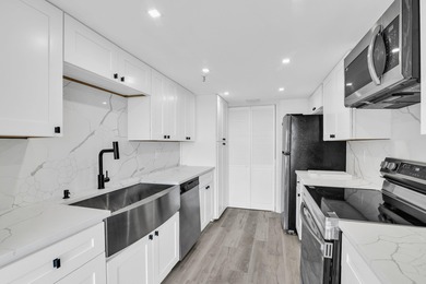 Beach Condo For Sale in Boca Raton, Florida