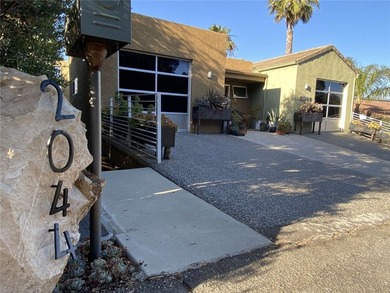 Beach Home For Sale in Malibu, California