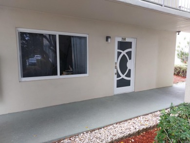 Beach Condo For Sale in Delray Beach, Florida