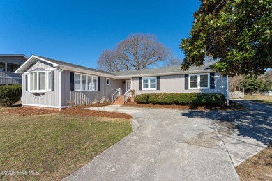 Beach Home For Sale in Hampstead, North Carolina