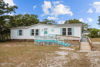 Beach Home For Sale in Harkers Island, North Carolina