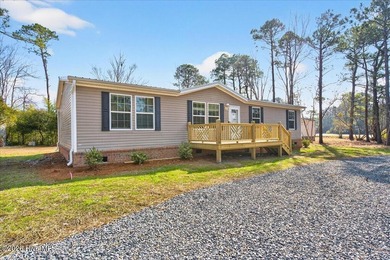 Beach Home For Sale in Southport, North Carolina