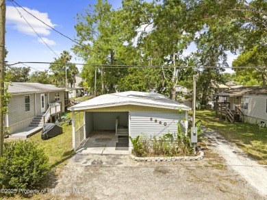 Beach Home For Sale in Weeki Wachee, Florida