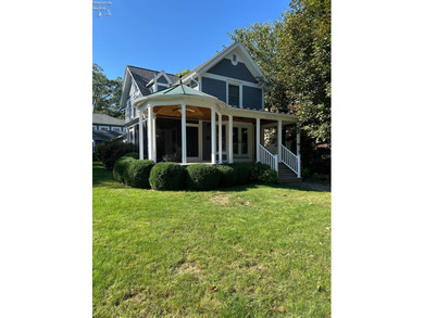 Beach Home For Sale in Lakeside, Ohio