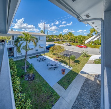 Beach Condo For Sale in Lake Worth Beach, Florida