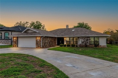 Beach Home For Sale in Homosassa, Florida