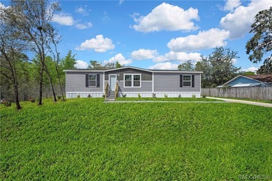 Beach Home For Sale in Homosassa, Florida