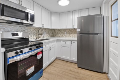 Beach Condo For Sale in Boynton Beach, Florida